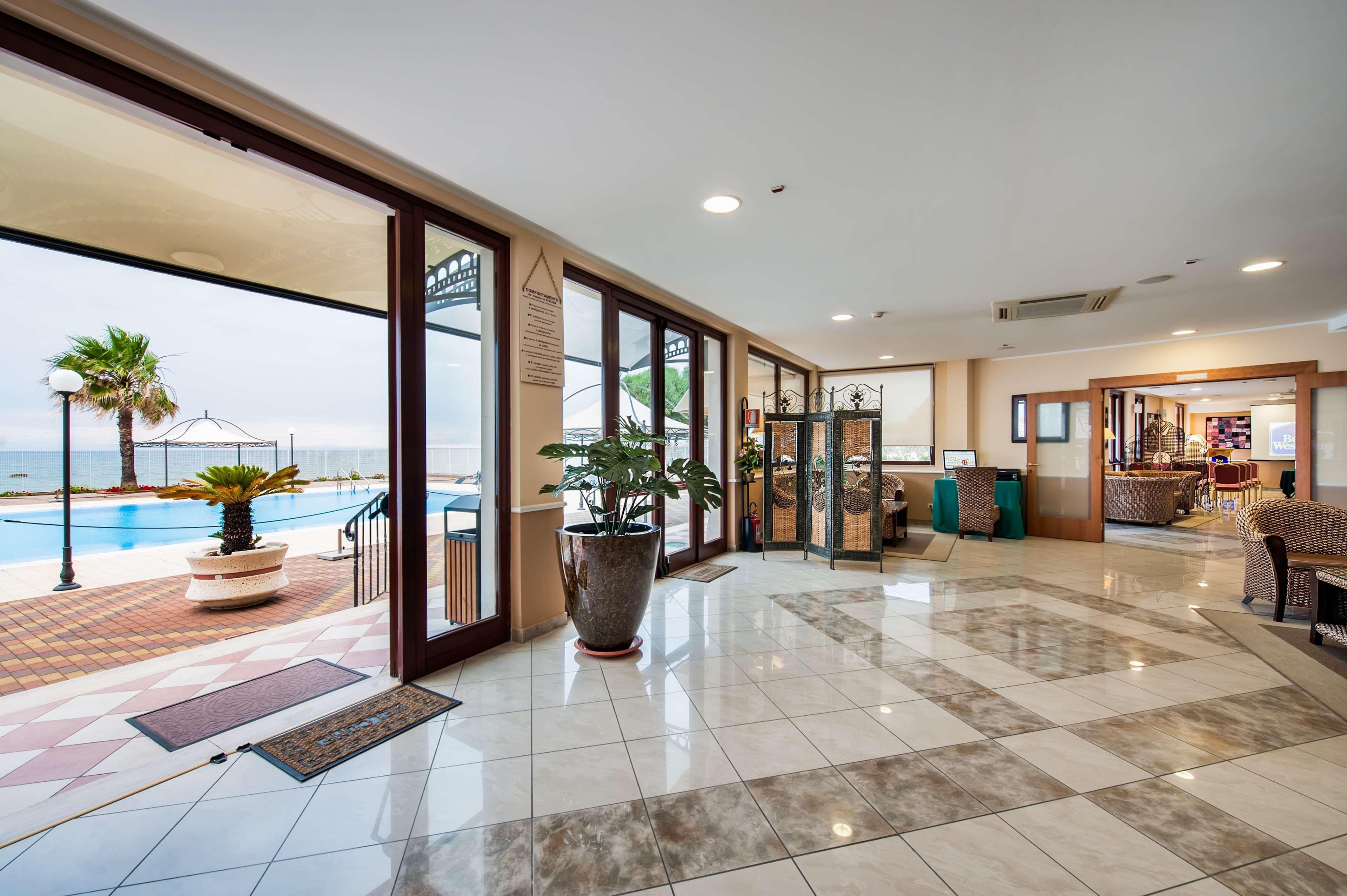 Apulia Hotel Taranto Ara Solis Lido Azzurro Buitenkant foto