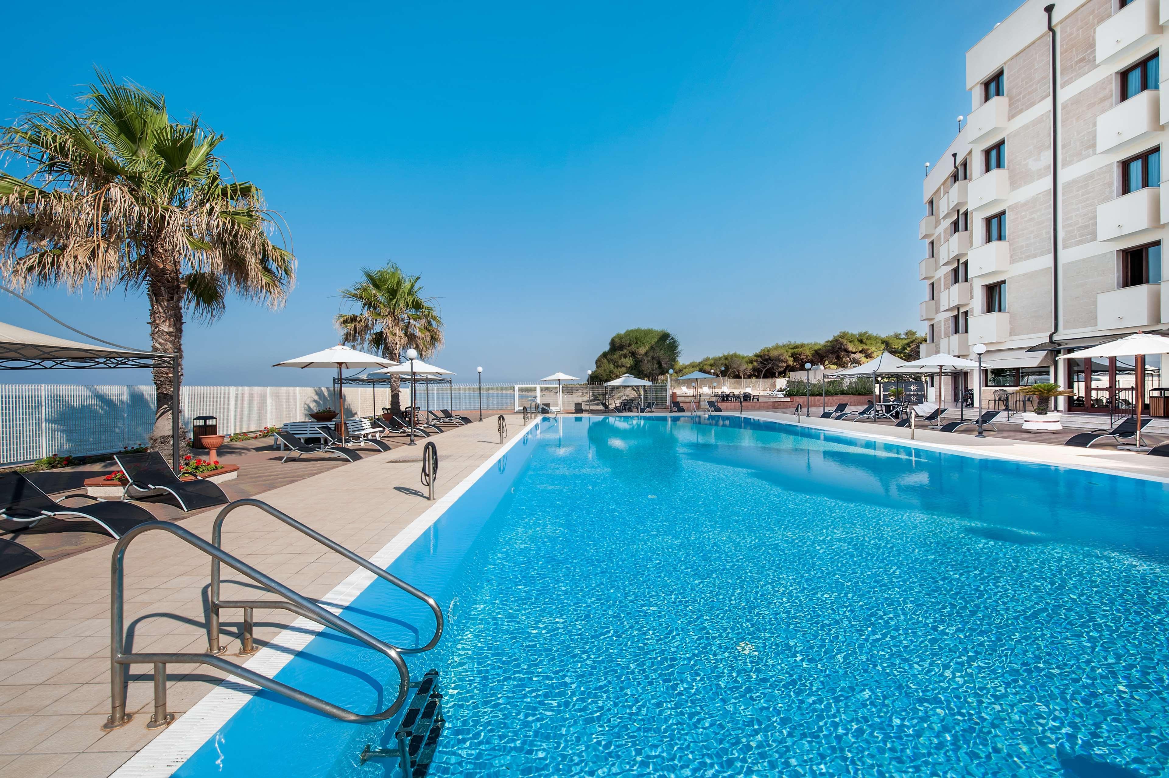 Apulia Hotel Taranto Ara Solis Lido Azzurro Buitenkant foto